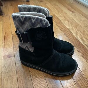 Sorel Campus Suede Boot- Women's Black and Gray Winter Boots